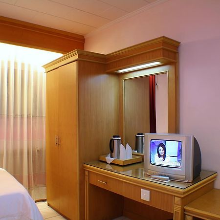 Hotel Hangtuah Padang  Exterior foto