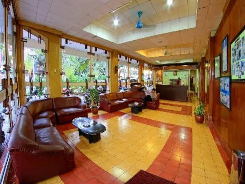 Hotel Hangtuah Padang  Exterior foto